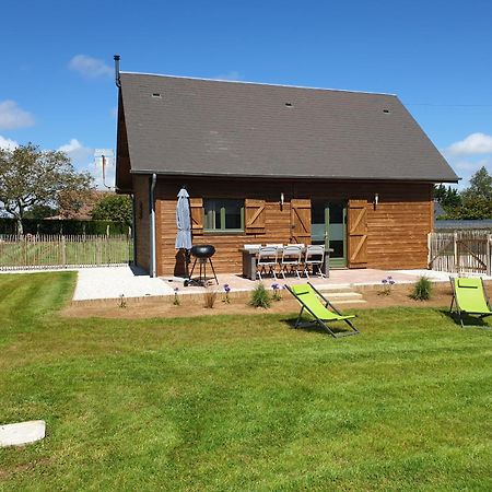 Saint-Pierre-d'Artheglise Le Chalet מראה חיצוני תמונה